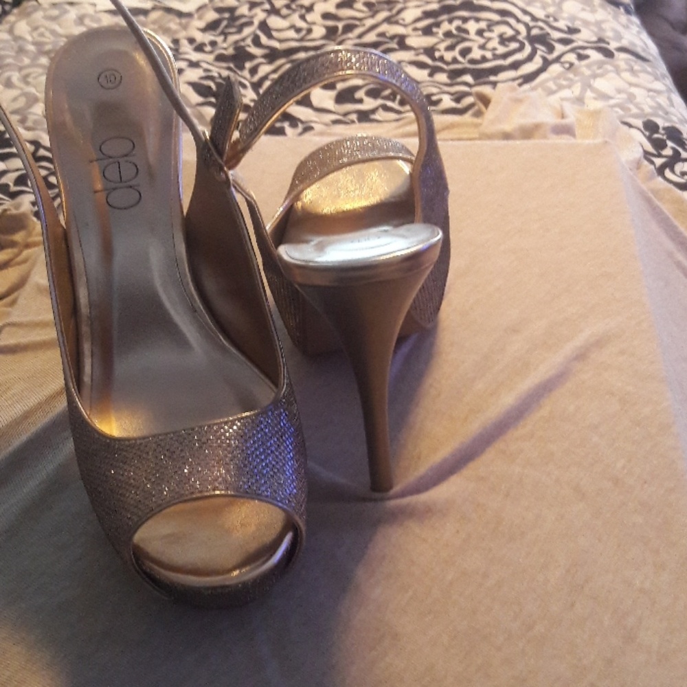 Platform Heels - Picture 3 of 3